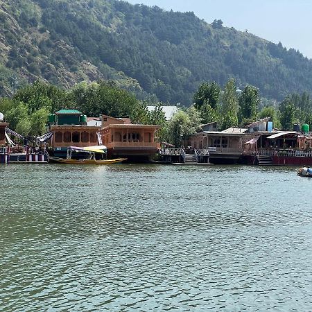 Aristotle Group Of Houseboats & Transportation Hotel Srīnagar Екстериор снимка